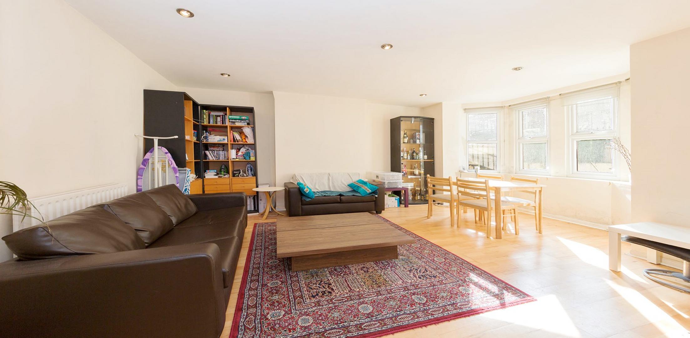			NEW INSTRUCTION , 3 Bedroom, 1 bath, 1 reception Flat			 Maygrove Road, WEST HAMPSTEAD/KILBURN